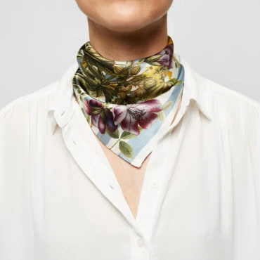 STRIPED FLOWER MEADOW SCARF