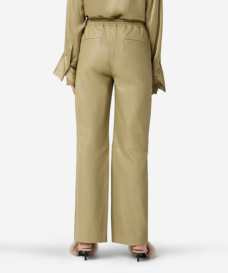 BROEK PANNA