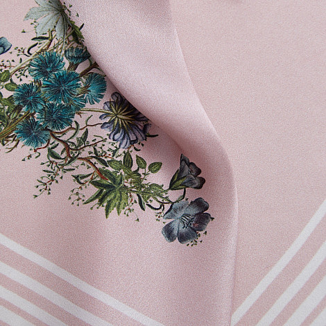 FLOWERING PINK F SCARF