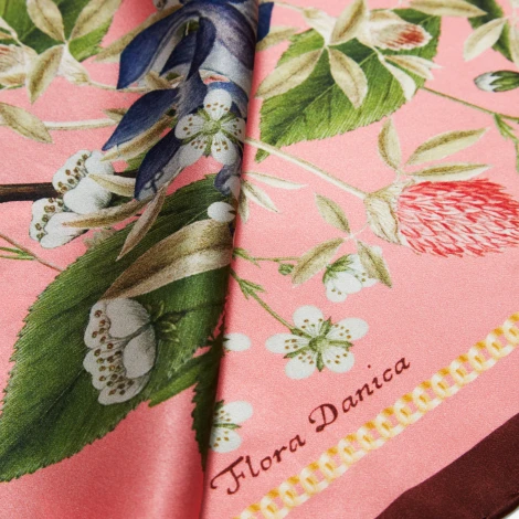PINK FLOWER SCARF
